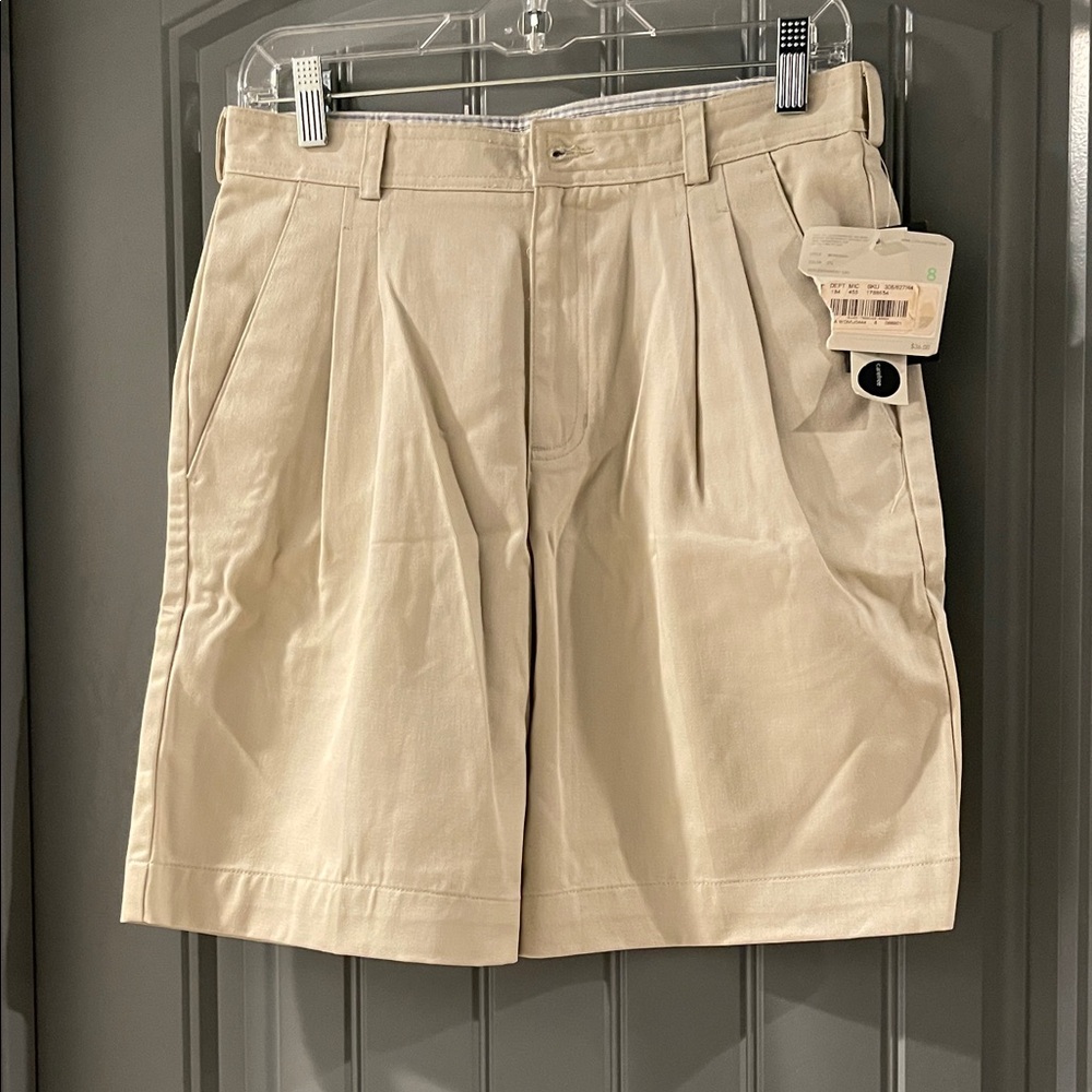 Liz Claiborne High Waist Cream Shorts